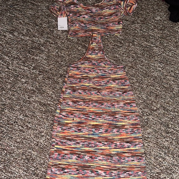 So back out dress NWT size XS - Picture 2 of 3